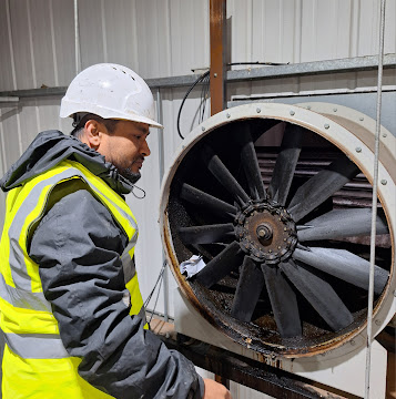 Weekend Emergency Repair for Hotel Kitchen Ventilation
